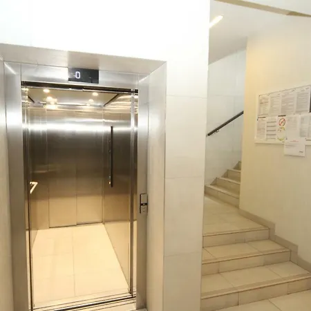 Apartament White Garnizon *